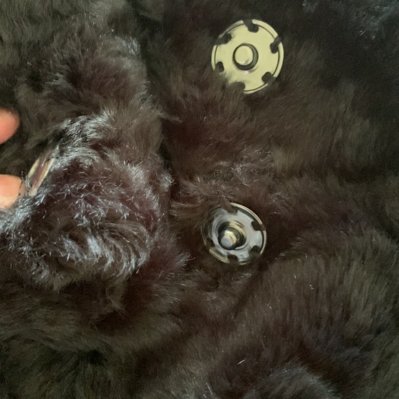 Faux fur vest NEW - Picture 10 of 13